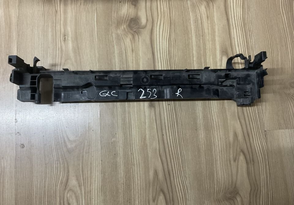 A0995044218 MERCEDES W253 ÖN SAĞ RADYATÖR TAŞIYICI ÇIKMA ORJİNAL