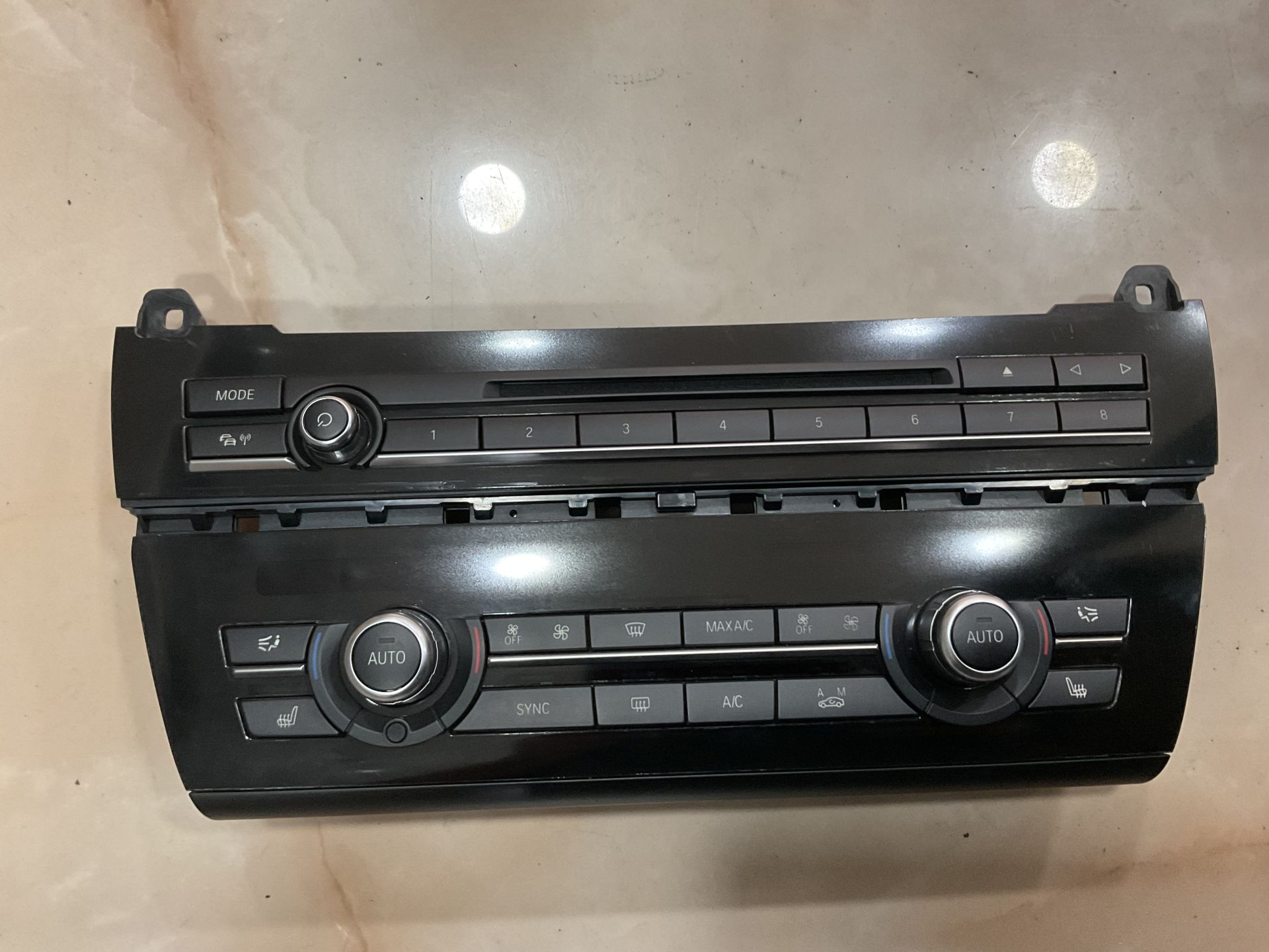 6819126 BMW F10 F11 KLİMA KONTROL PANELİ ÇIKMA ORJİNAL