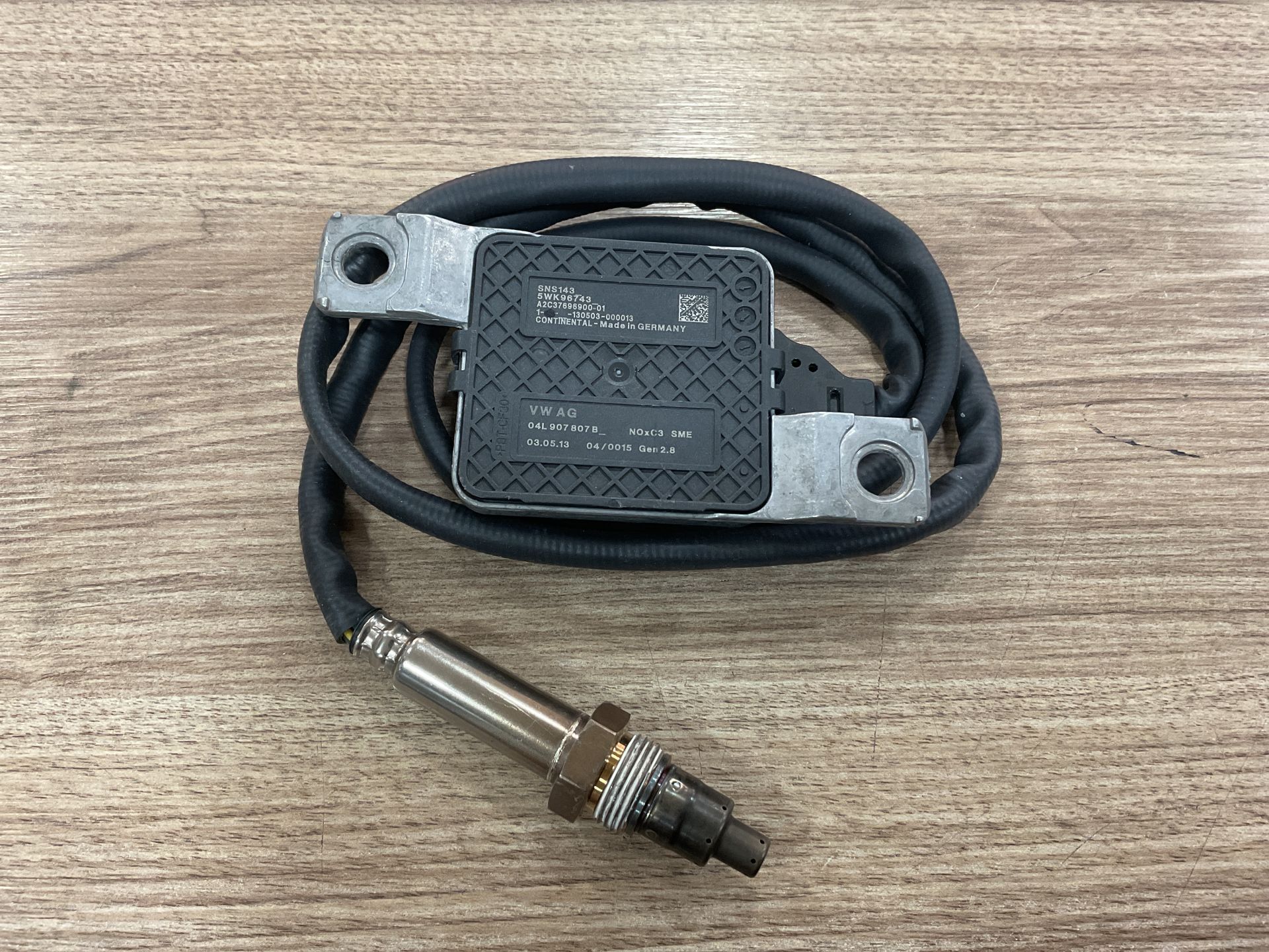 04L907807B AUDİ SEAT SKODA NOX SENSÖRÜ ÇIKMA ORJ