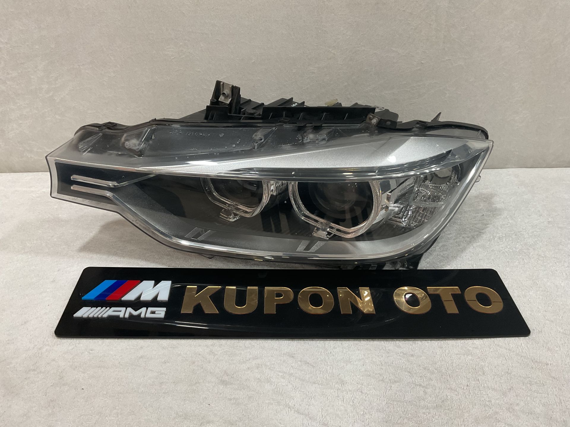 63117259525 7259525 BMW F30 F31 F35 F80 SOL ZENON FAR ÇIKMA ORJİNAL