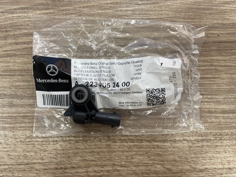 A2239052400 MERCEDES W118 W167 W177 W206 W223 W247 DARBE SENSÖRÜ SIFIR ORJİNAL