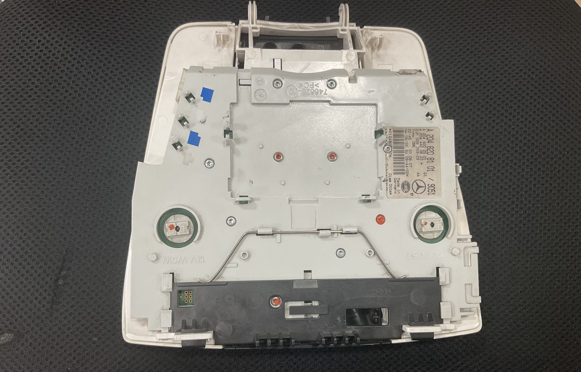 A2048208101 MERCEDES W204 TAVAN LAMBASI SUNROOF AÇMA DÜĞMESİ ÇIKMA ORJİNAL