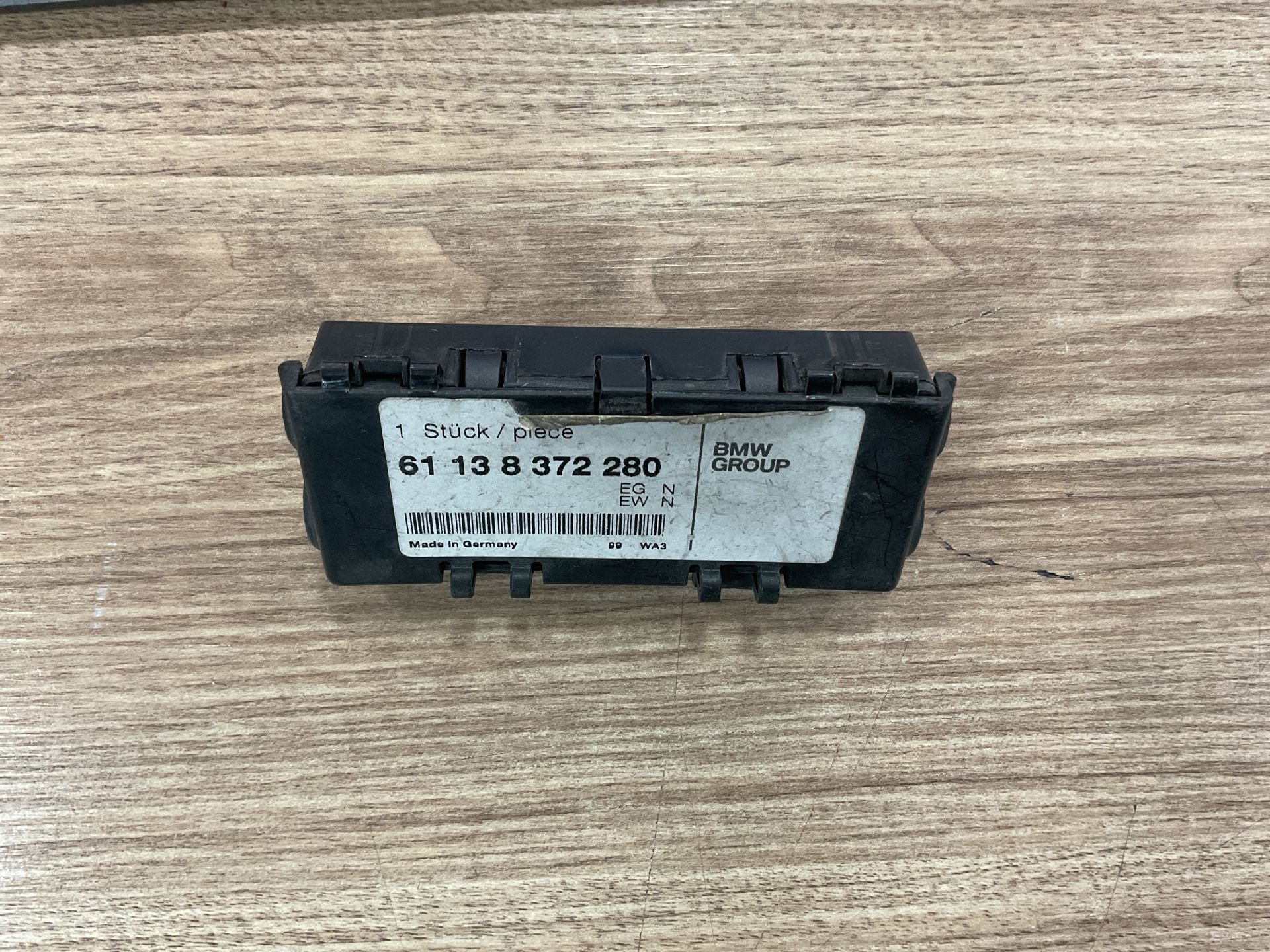61138372280 8372280 BMW E46 ABS KABLO BAĞLANTI KUTUSU ÇIKMA ORJİNAL