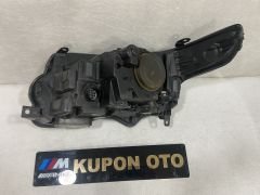LR033966 RANGE ROVER VOGUE L405  ADAPTİVE SAĞ FAR ÇIKMA ORJİNAL(AYAK TAMİRLİ)