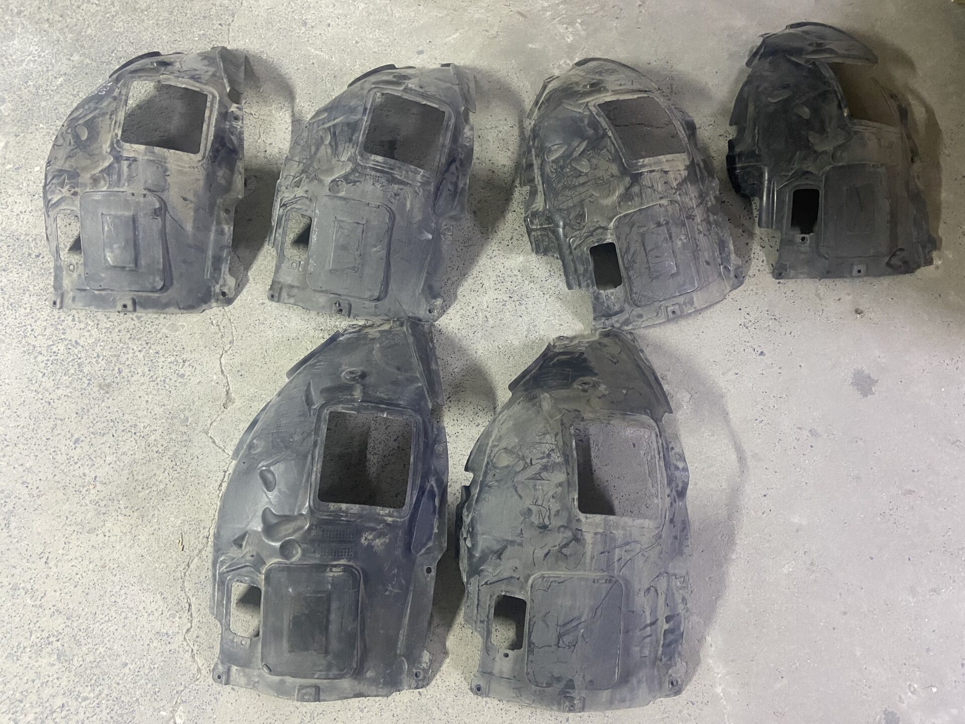 51717260725 7260725 BMW F30 LCİ SOL ÖNÜN ÖNÜ DAVLUMBAZ ÇIKMA ORJİNAL