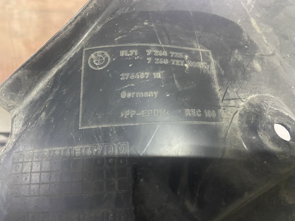 51717260725 7260725 BMW F30 LCİ SOL ÖNÜN ÖNÜ DAVLUMBAZ ÇIKMA ORJİNAL