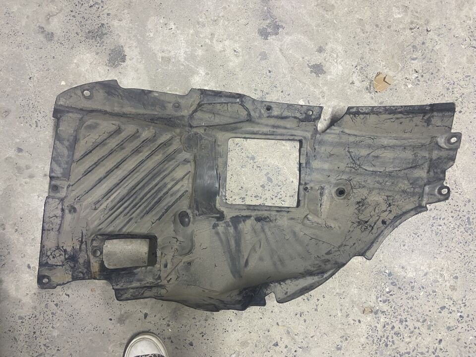 51717260729 7260729 BMW F32 F36 LCİ SOL ÖNÜN ÖNÜ DAVLUMBAZ ÇIKMA ORJİNAL