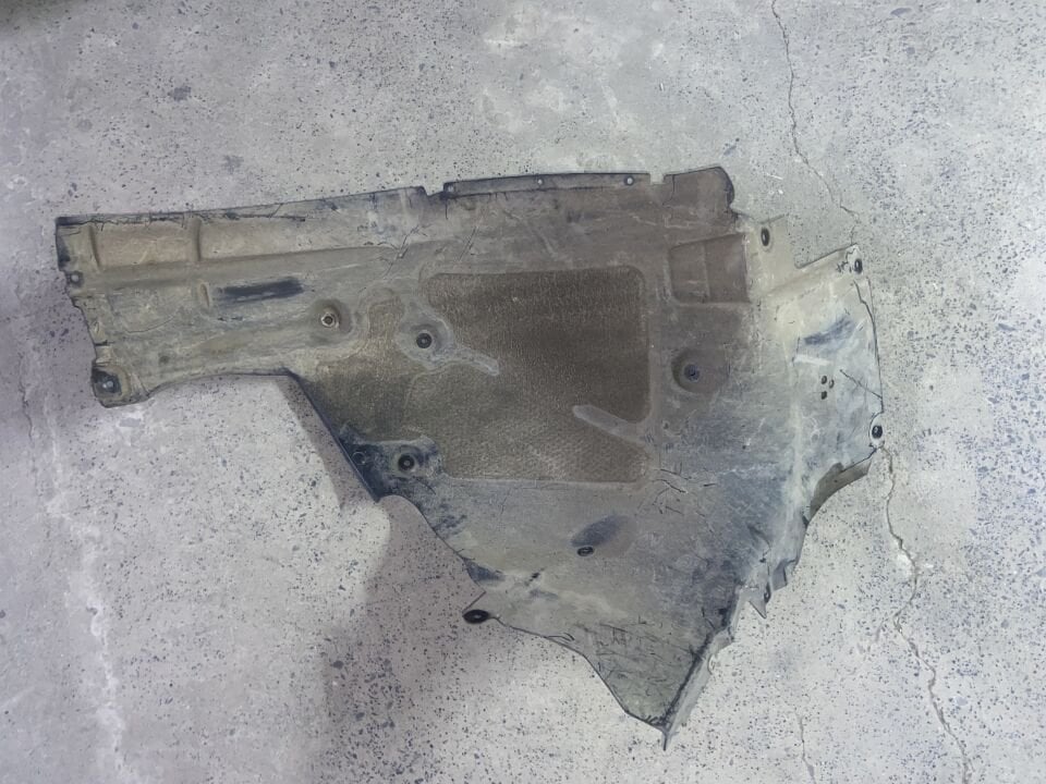 51719448745 9448745 BMW G20 SOL ÖNÜN ARKASI DAVLUMBAZ ÇIKMA ORJİNAL