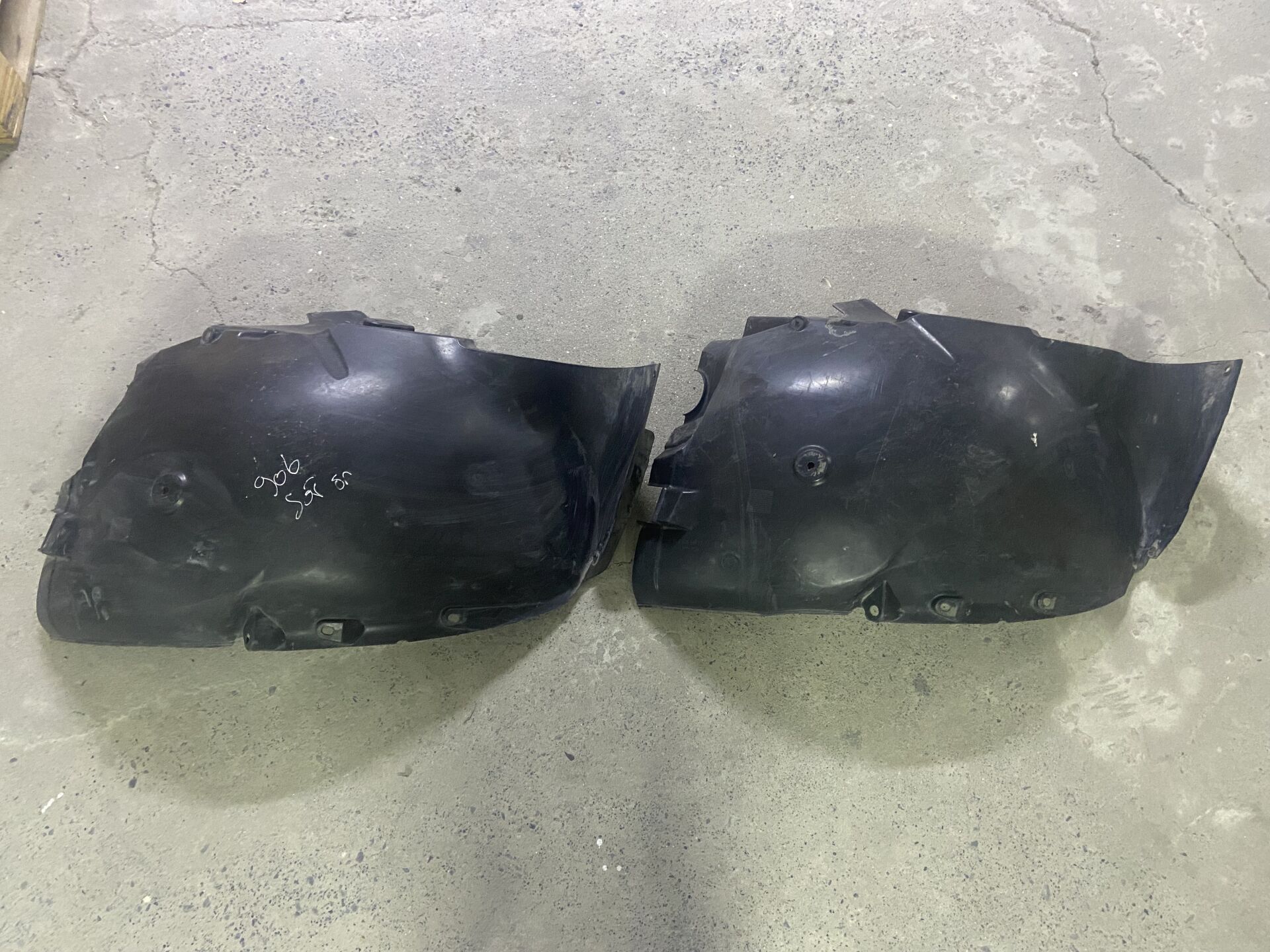 A9066841777 MERCEDES W906 SPRİNTER ÖN SAĞ DAVLUMBAZ ÇIKMA ORJİNAL