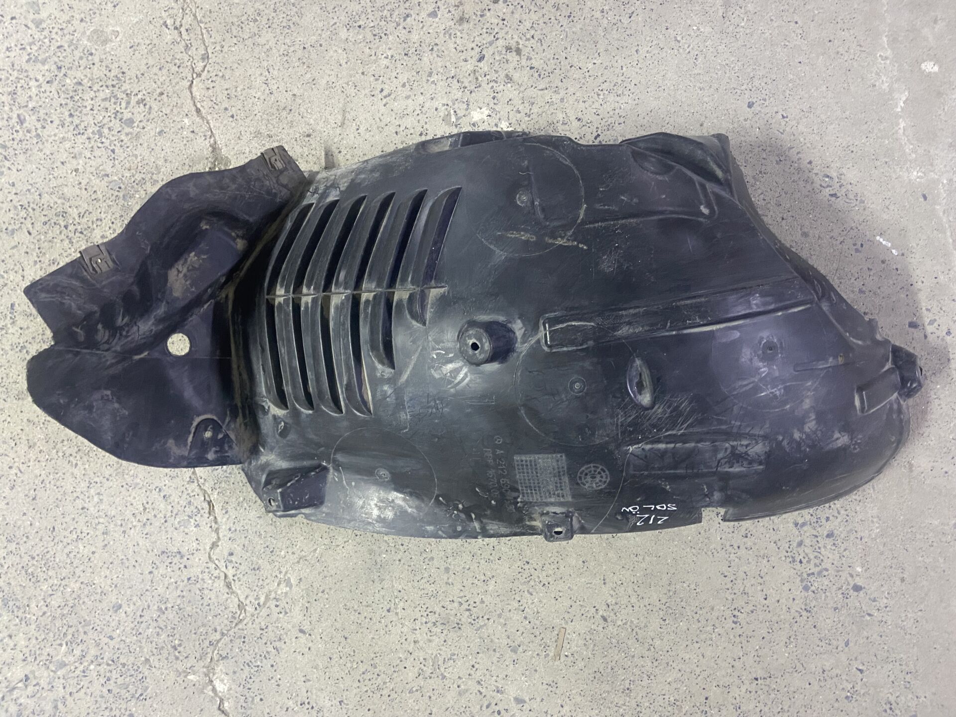 A2126904330 MERCEDES W212 E180 E200 SOL ÖNÜN ÖNÜ DAVLUMBAZ ÇIKMA ORJİNAL
