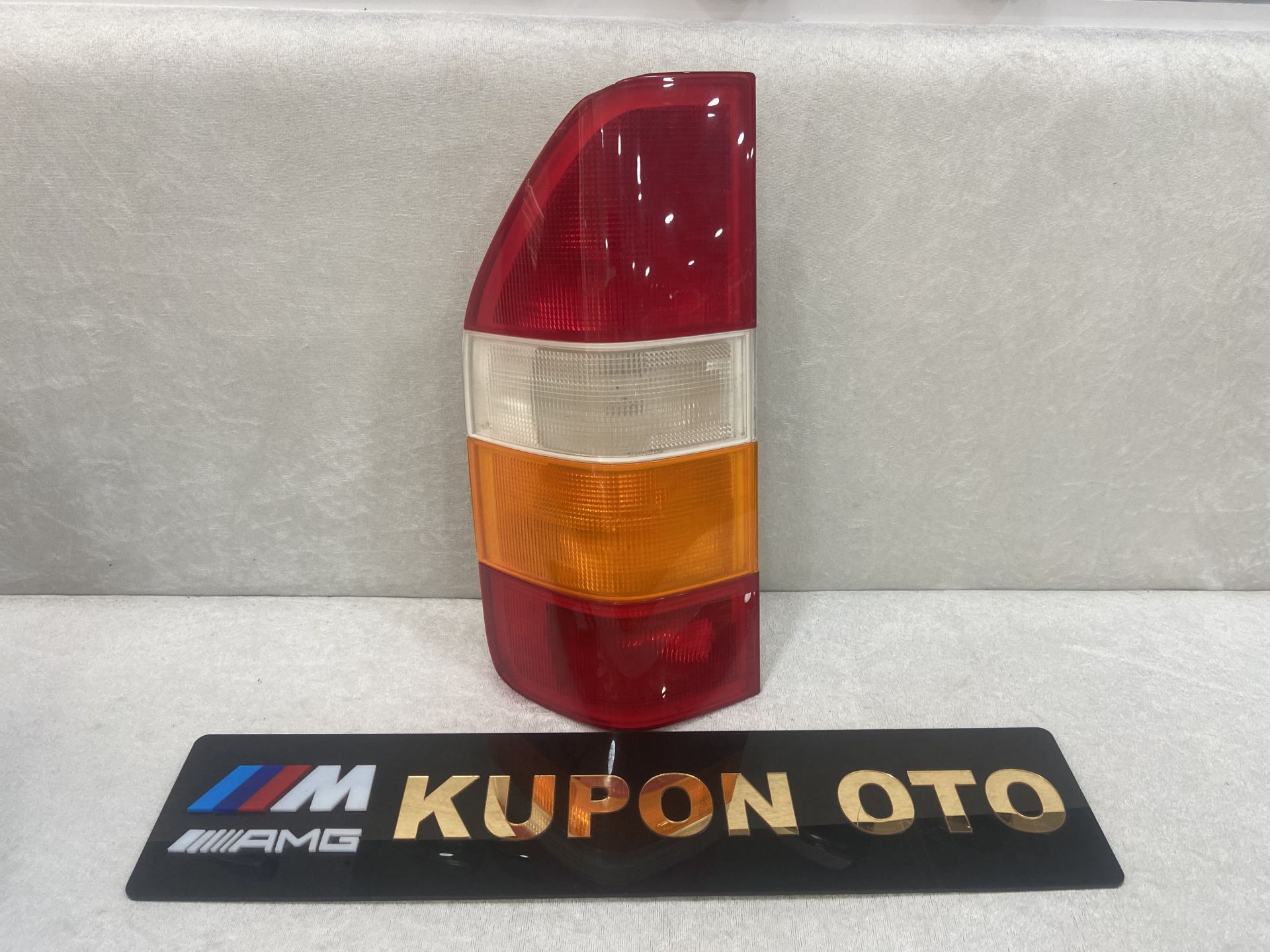 A0008261856 MERCEDES SPRİNTER W901 901 W902 902 W904 904 STOP SOL ÇIKMA ORJİNAL