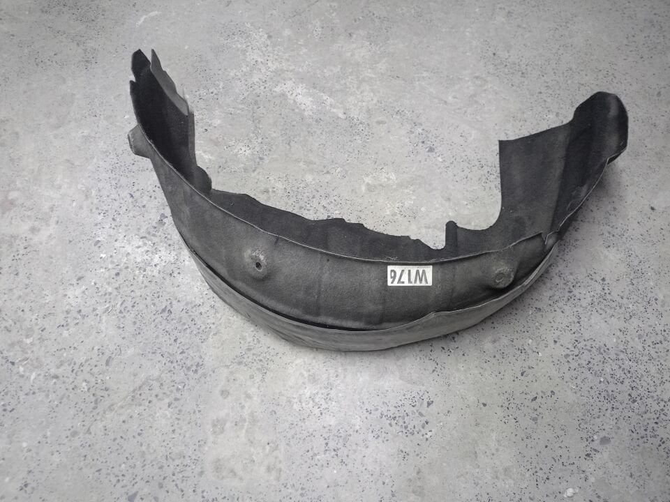 A1766900200 MERCEDES W176 SAĞ ARKA DAVLUMBAZ ÇIKMA ORJİNAL