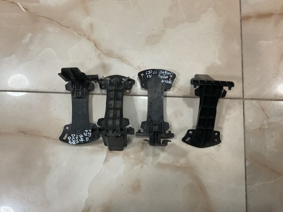 51117296331 7296331 BMW F30 F31 LCI BAĞLANTI DESTEK BRAKETİ ÇIKMA ORJİNAL