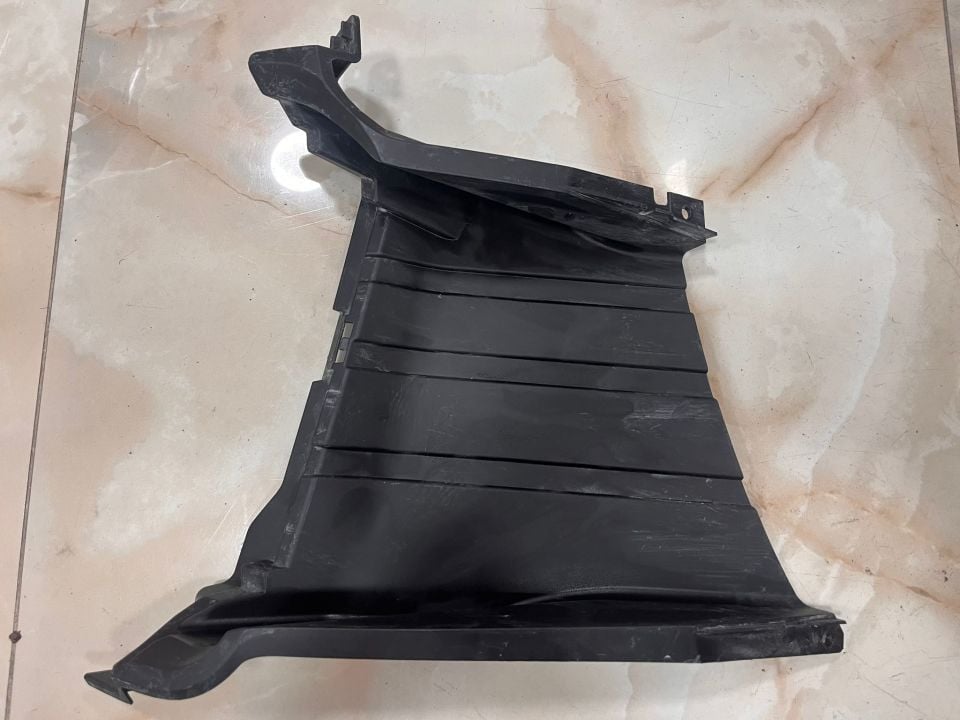 602001226AA CHERY TİGGO 8 ÖN TAMPON SAĞ SİS FAR BAKALİTİ ÇIKMA ORJİNAL