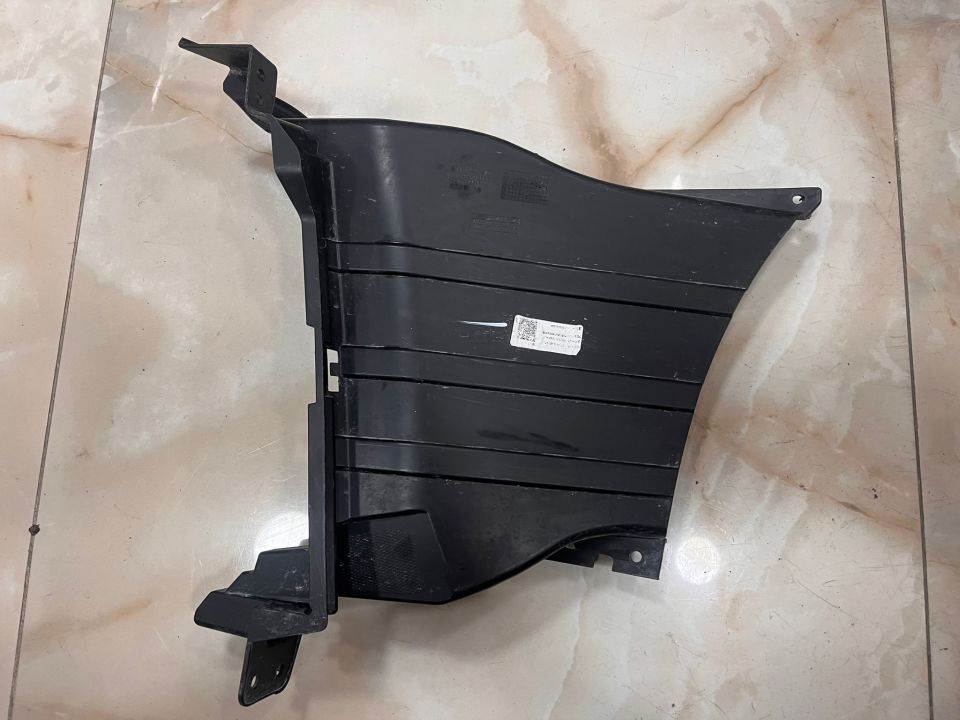 602001226AA CHERY TİGGO 8 ÖN TAMPON SAĞ SİS FAR BAKALİTİ ÇIKMA ORJİNAL