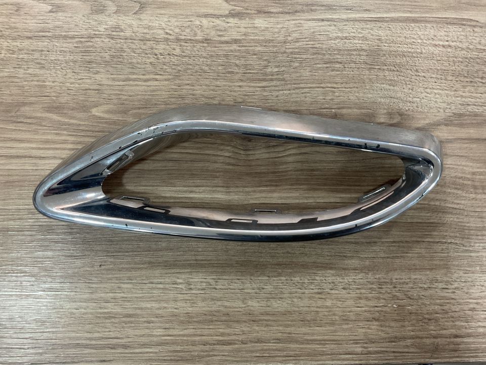 A2058852221 MERCEDES W205 C AMG SOL ARKA EGZOZ UCU NİKELAJI ÇIKMA ORJİNAL