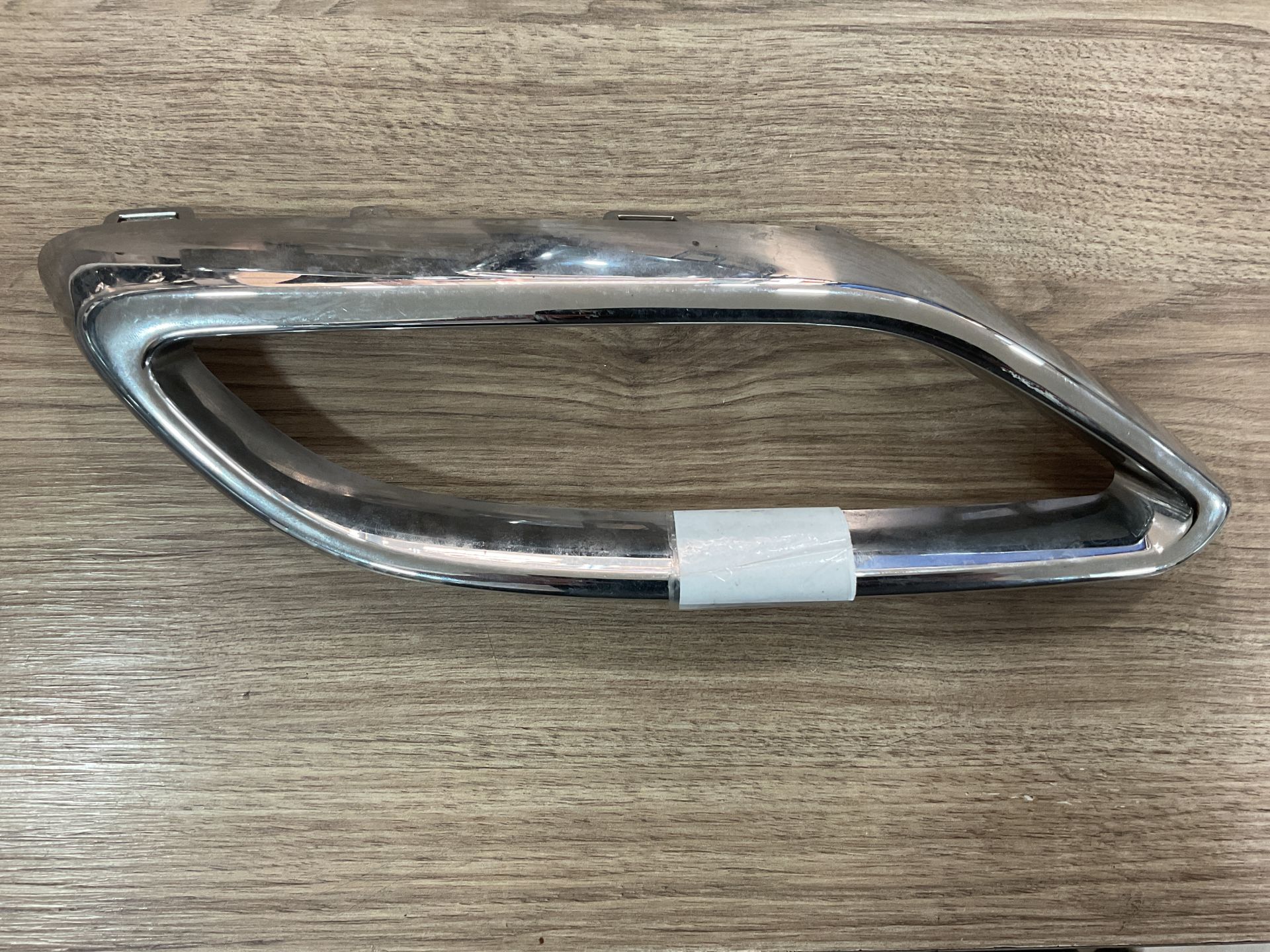 A1184920200 MERCEDES CLA SAĞ ARKA AMG EGZOZ NİKELAJI SIFIR ORJİNAL