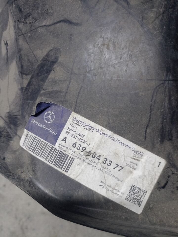 A6396843377 MERCEDES W639 SAĞ ÖN DAVLUMBAZ ÇIKMA ORJİNAL