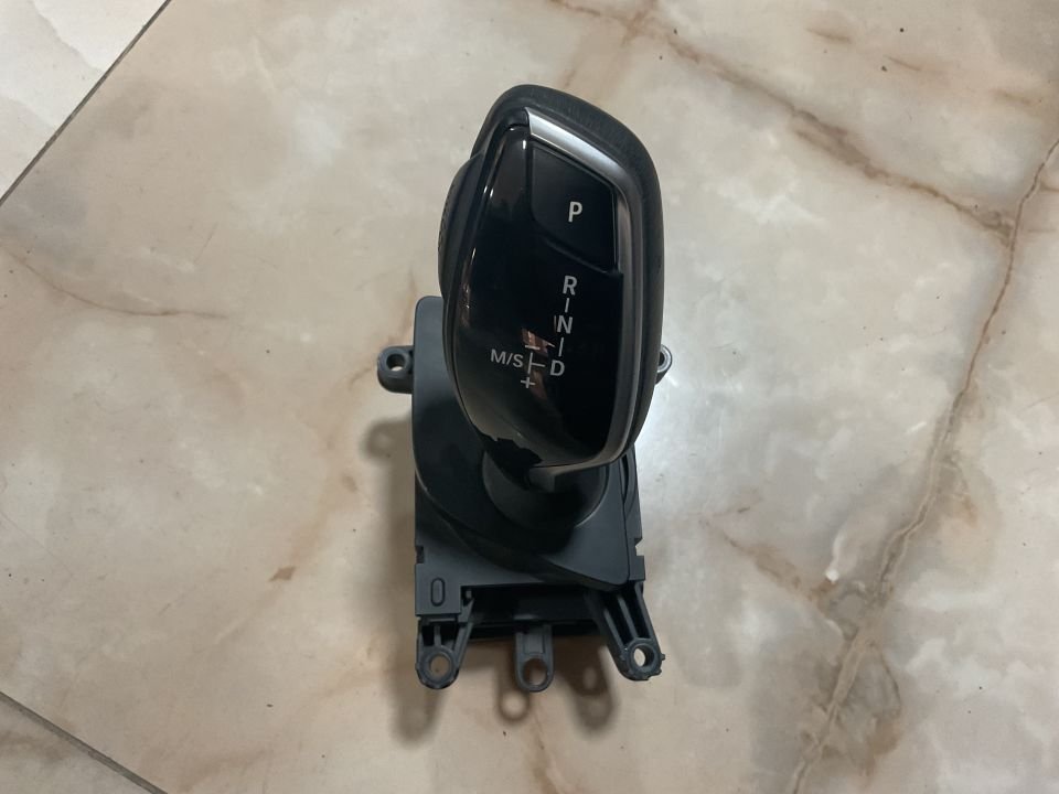 61316843838 6843838 BMW G30 G31 G32 VİTES JOYSTICK ÇIKMA ORJİNAL