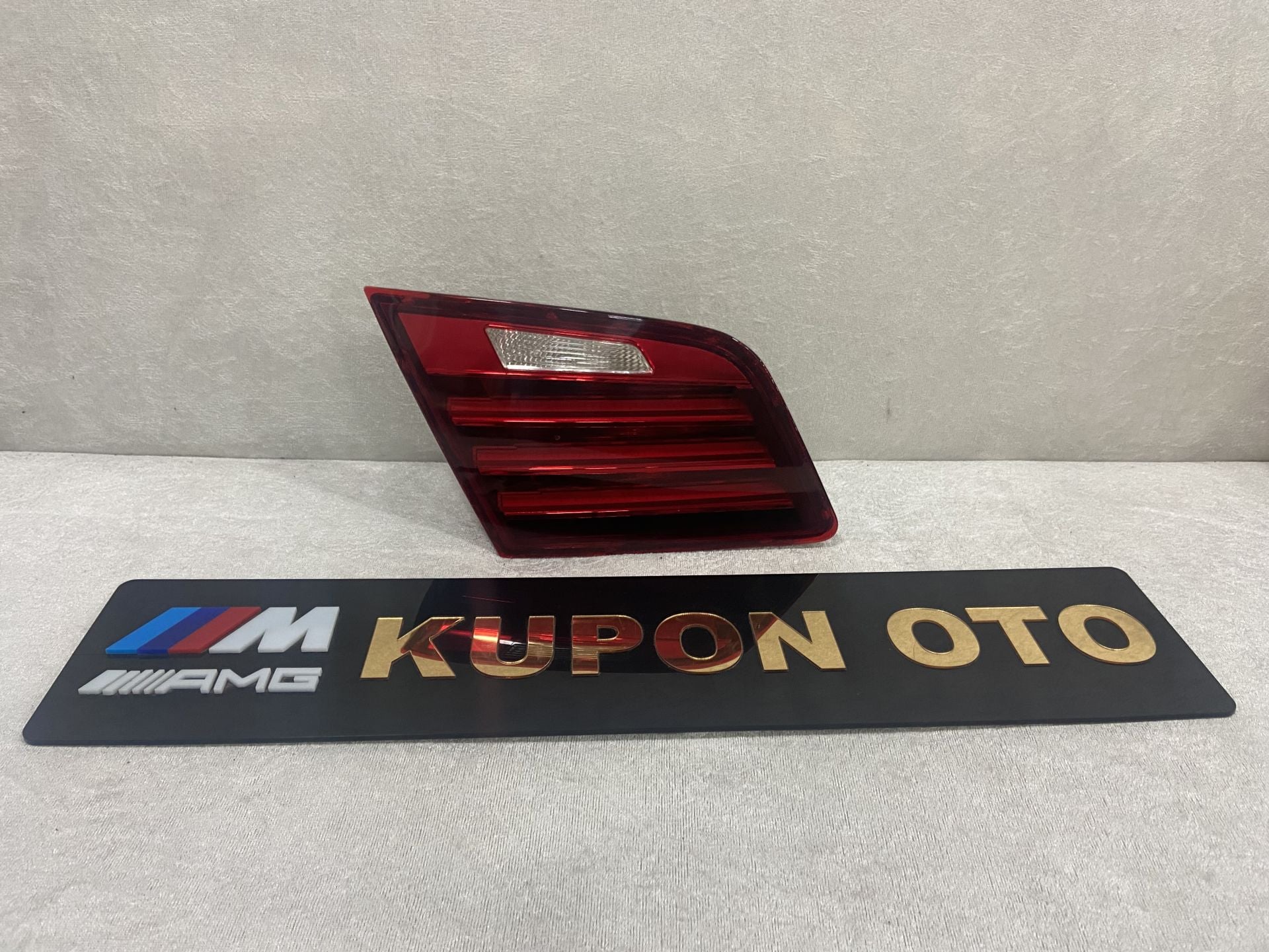 63217306163 7306163 BMW F10 LCİ SOL ARKA İÇ STOP ÇIKMA ORJİNAL
