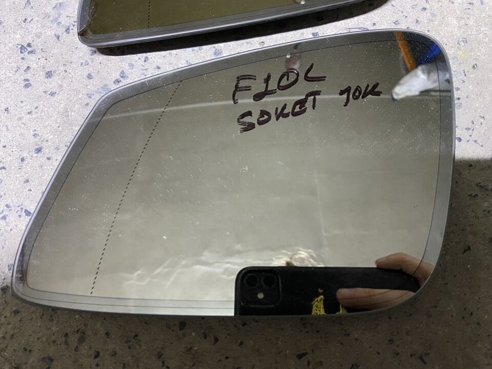 BMW F10 5.20 KARARTMALI ISITMALI SOL AYNA CAMI ÇIKMA ORJİNAL