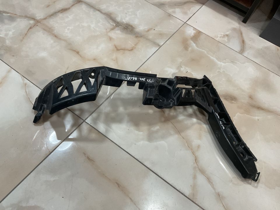 A1778850700 MERCEDES W177 SOL ARKA TAMPON BRAKETI ÇIKMA ORJİNAL