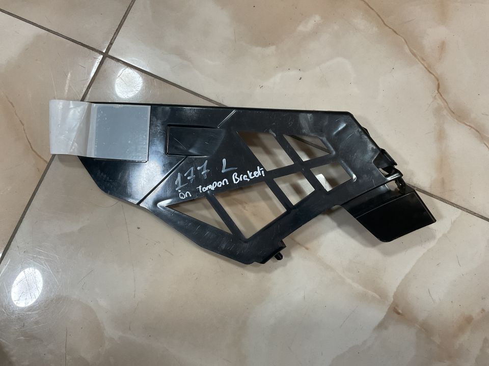A1778851700 MERCEDES W177 SOL ÖN TAMPON BRAKETİ SIFIR ORJİNAL