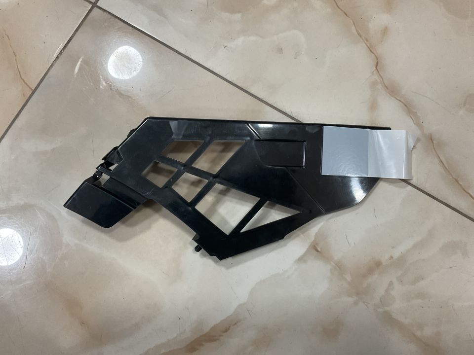 A1778851800 MERCEDES W177 SAĞ ÖN TAMPON BRAKETİ SIFIR ORJİNAL