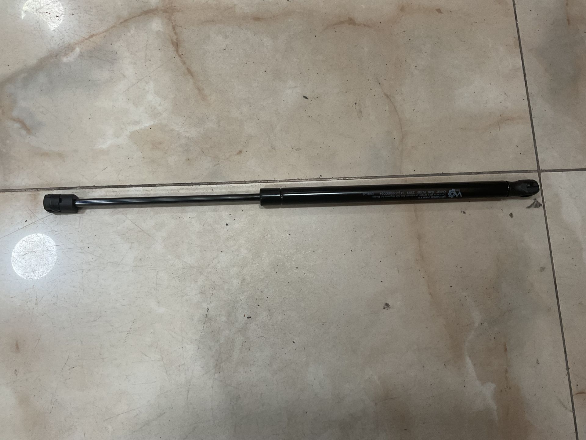 A2059800064 MERCEDES W205 SOL KAPUT AMURTİSÖRÜ SIFIR Y.S