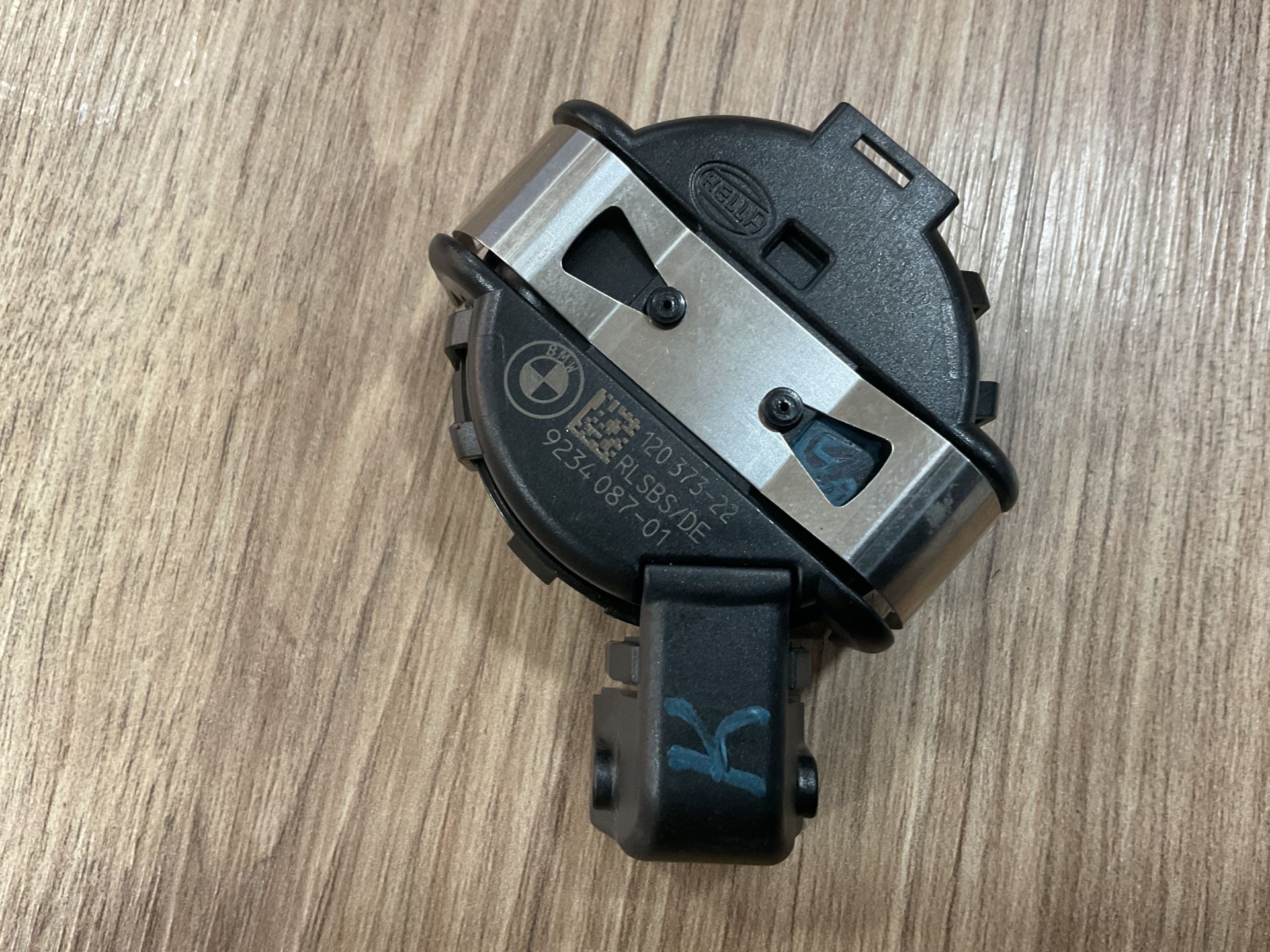 9234087 BMW F10 F25 E 70 E71 YAĞMUR SENSÖRÜ ÇIKMA ORJİNAL