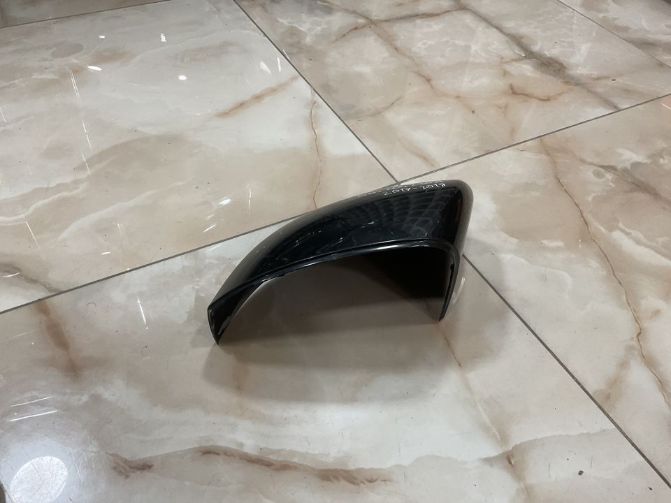 20423031 LAND ROVER DİSCOVERY 5 SOL AYNA KAPAĞI ÇIKMA ORJİNAL