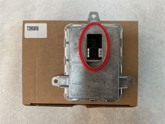 63117296090 7296090 BMW F01 F02 F03 LCİ F10 F11 F18 LCİ F20 F30 F32 F35 E89 ZENON FAR BEYNİ SIFIR Y.S 38€