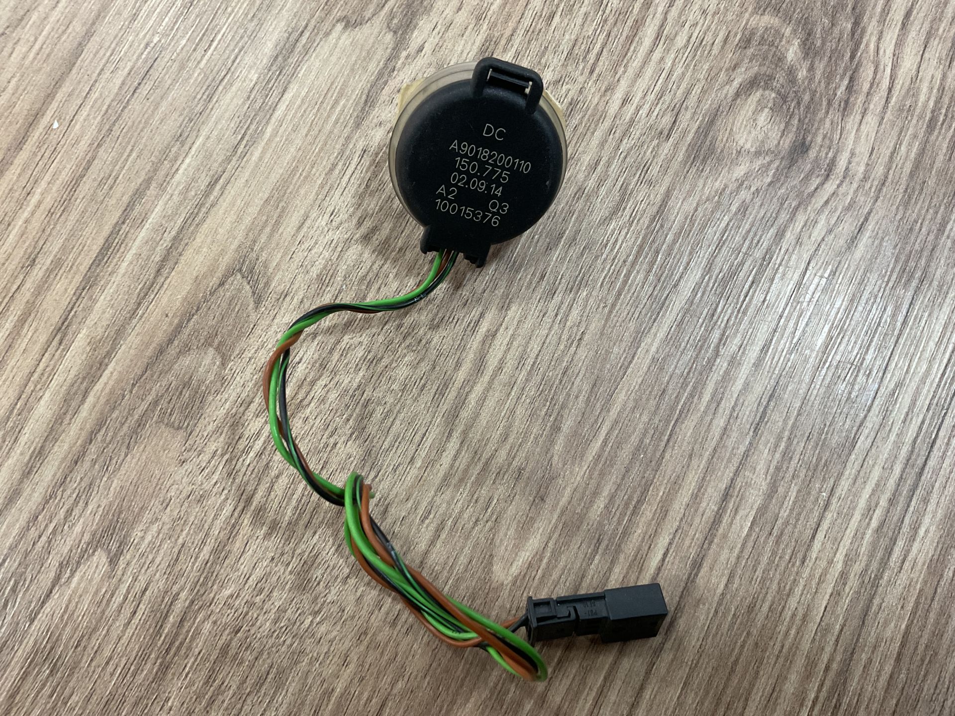 A9018200110 MERCEDES SPRİNTER W901 W902 W903 W904 W905  YAĞMUR SENSÖRÜ ÇIKMA ORJİNAL