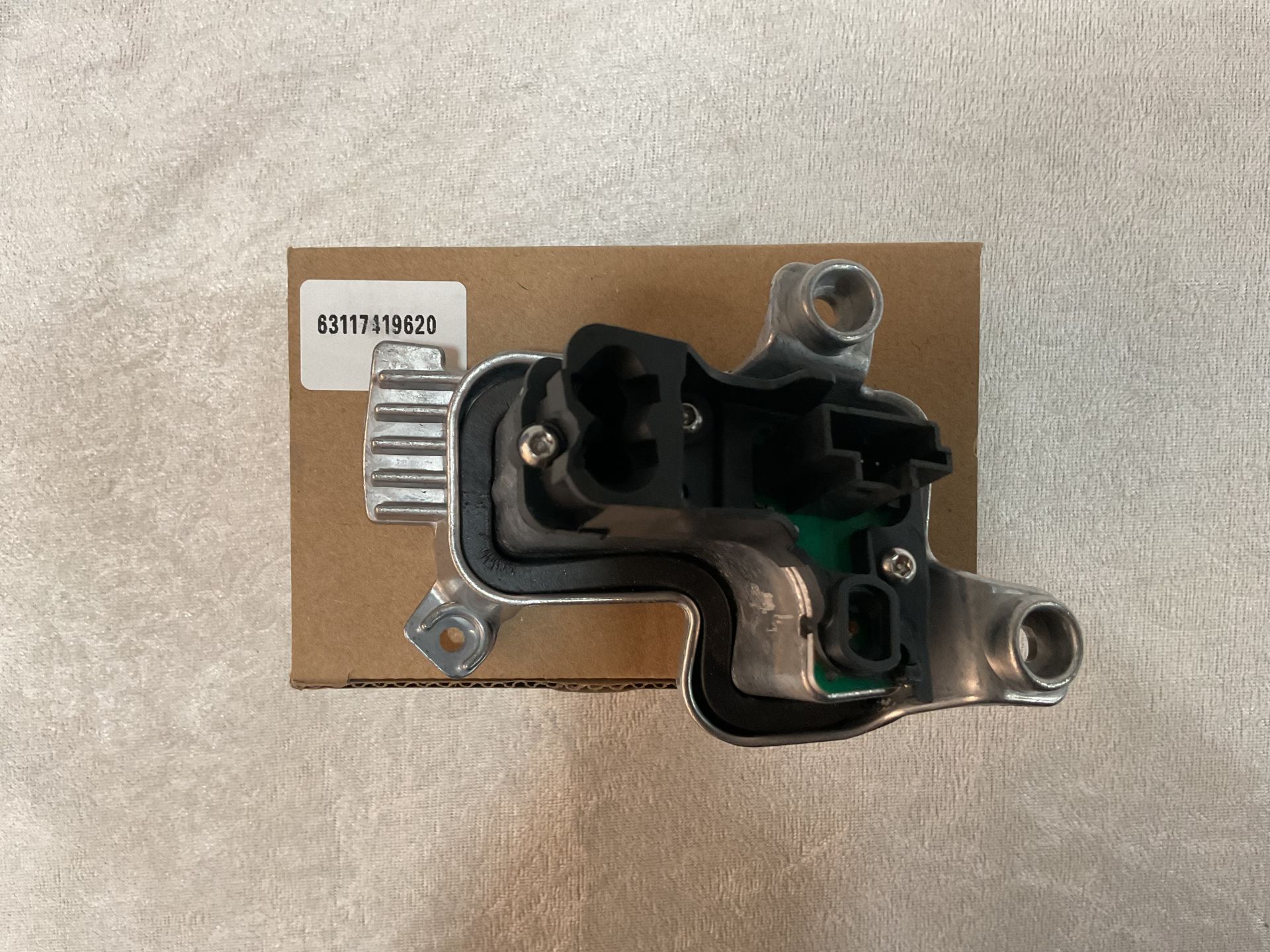 63117419620 7419620 BMW F30 LCİ SAĞ SİNYAL LED MODÜLÜ BEYNİ SIFIR Y.S 35€