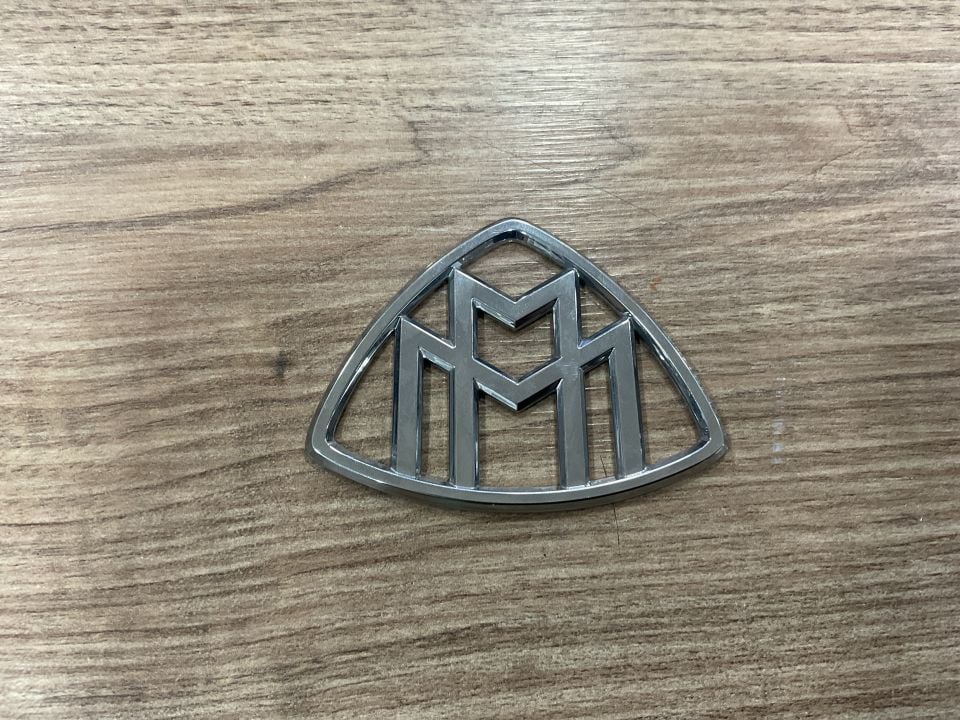 A2228171200 MERCEDES W167 W222 W463 SOL SAĞ ÇAMURLUK MAYBACH LOGO ORJİNAL ÇIKMA