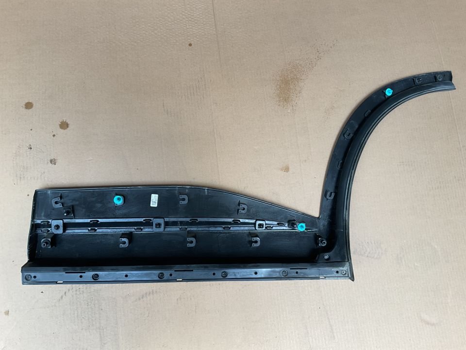 609001056AA CHERY OMODA 5 SAĞ ARKA KAPI BANDI ÇIKMA ORJİNAL