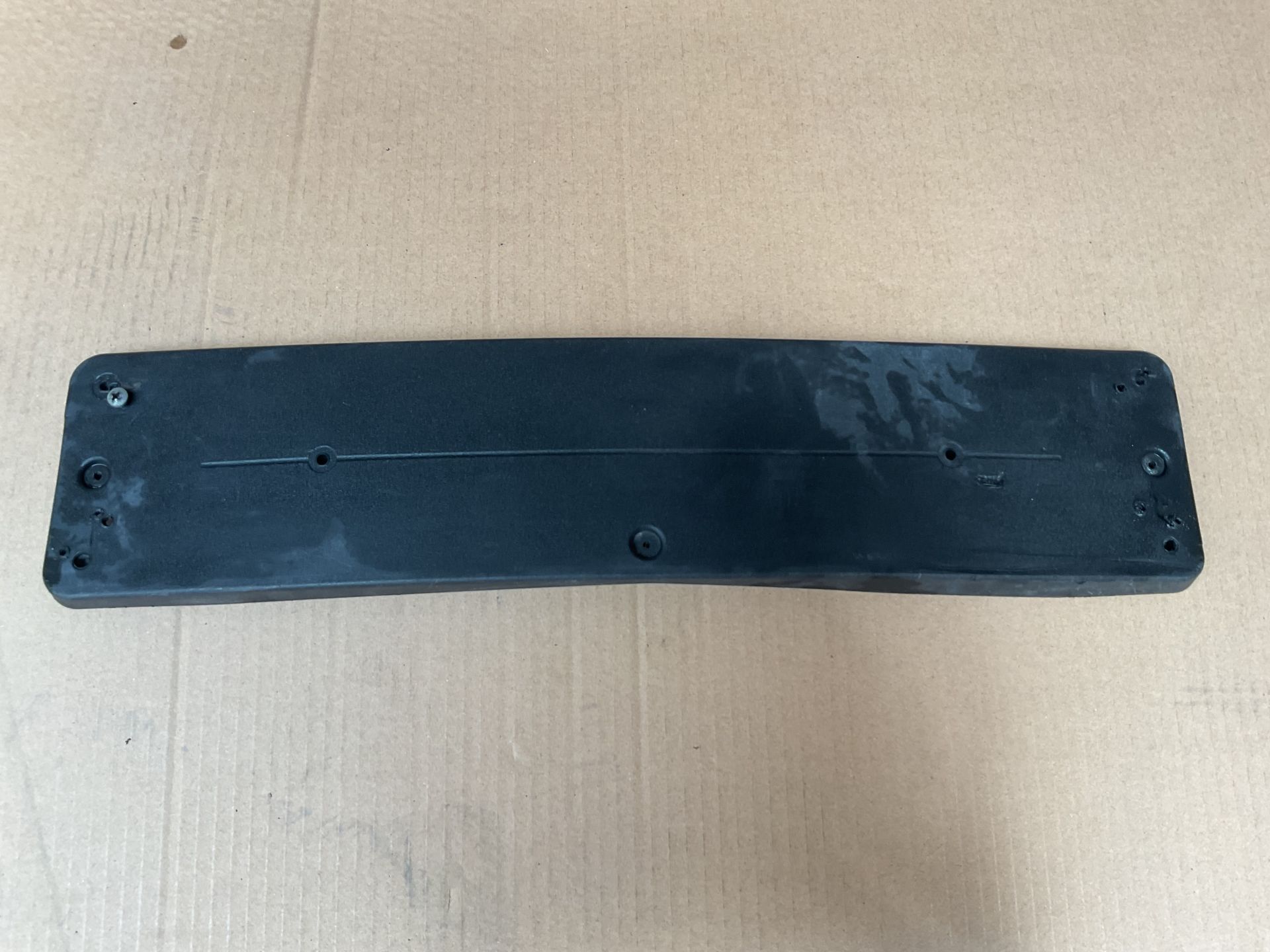 A2128170078 MERCEDES W212 ÖN TAMPON PLAKALIK ÇIKMA ORJİNAL