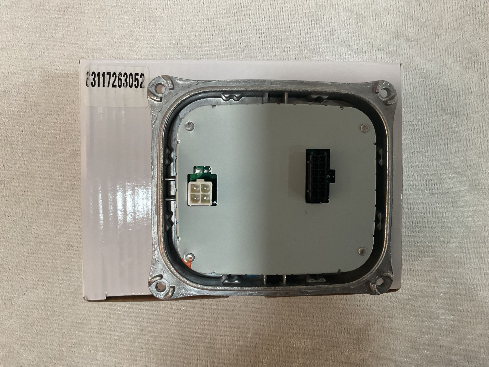 63117263052 7263052 BMW E92 E93 E70 LCİ GÜNDÜZ FAR LED BEYNİ SIFIR Y.S €60