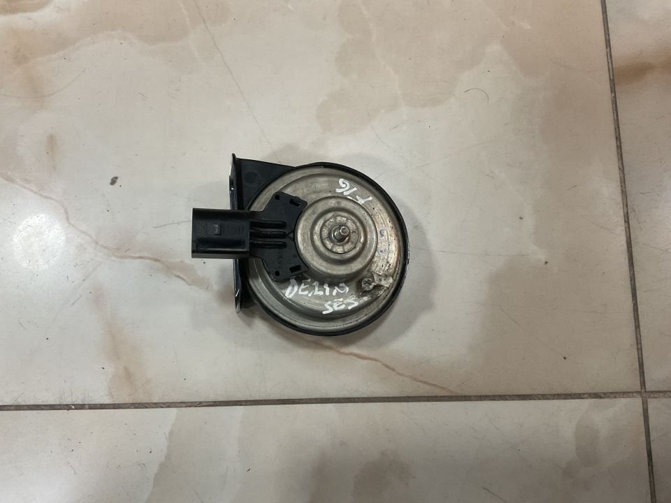 A046495 002407 BMW F15 F16 TWİTTER KORNA ÇIKMA ORJİNAL