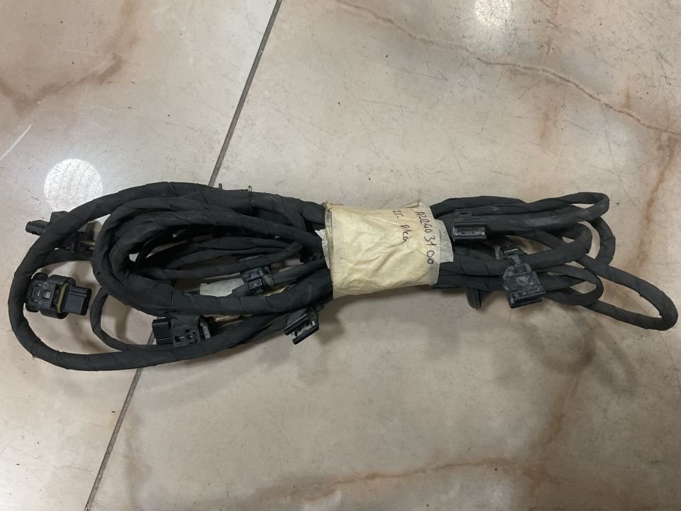 A2125403100 MERCEDES W212 ARKA TAMPON PARK SENSÖR TESİSATI ÇIKMA ORJİNAL