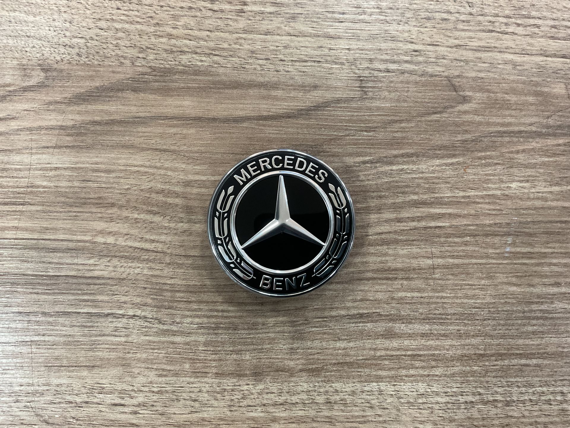 A0008178501 MERCEDES W177 W247 KAPUT AMBLEMİ SIFIR ORJİNAL