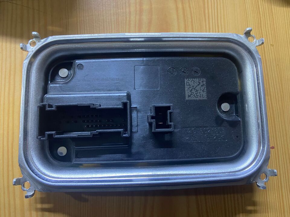 A2239006130 MERCEDES W192 W206 W214 W236 W254 W294 W295 W296 W297 FAR BEYNİ ÇIKMA ORJİNAL