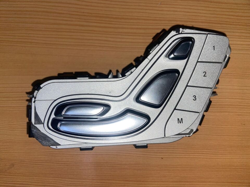 A2059052007 MERCEDES W205 W253 SAĞ KAPI KOLTUK AYAR DÜĞMESİ ÇIKMA ORJİNAL