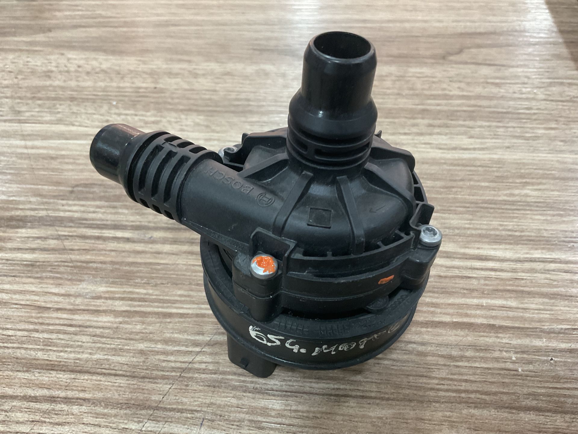 A0005006300 MERCEDES W177 W118 W167 W232 W247 W448 W654 W656 W907 W910 W447 SU POMPASI ÇIKMA ORJİNAL