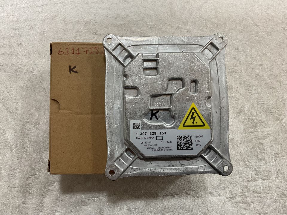 63117182520 7182520 BMW E90 E92 E63 E70 MİNİ R55 R56 FAR BEYNİ SIFIR 48€
