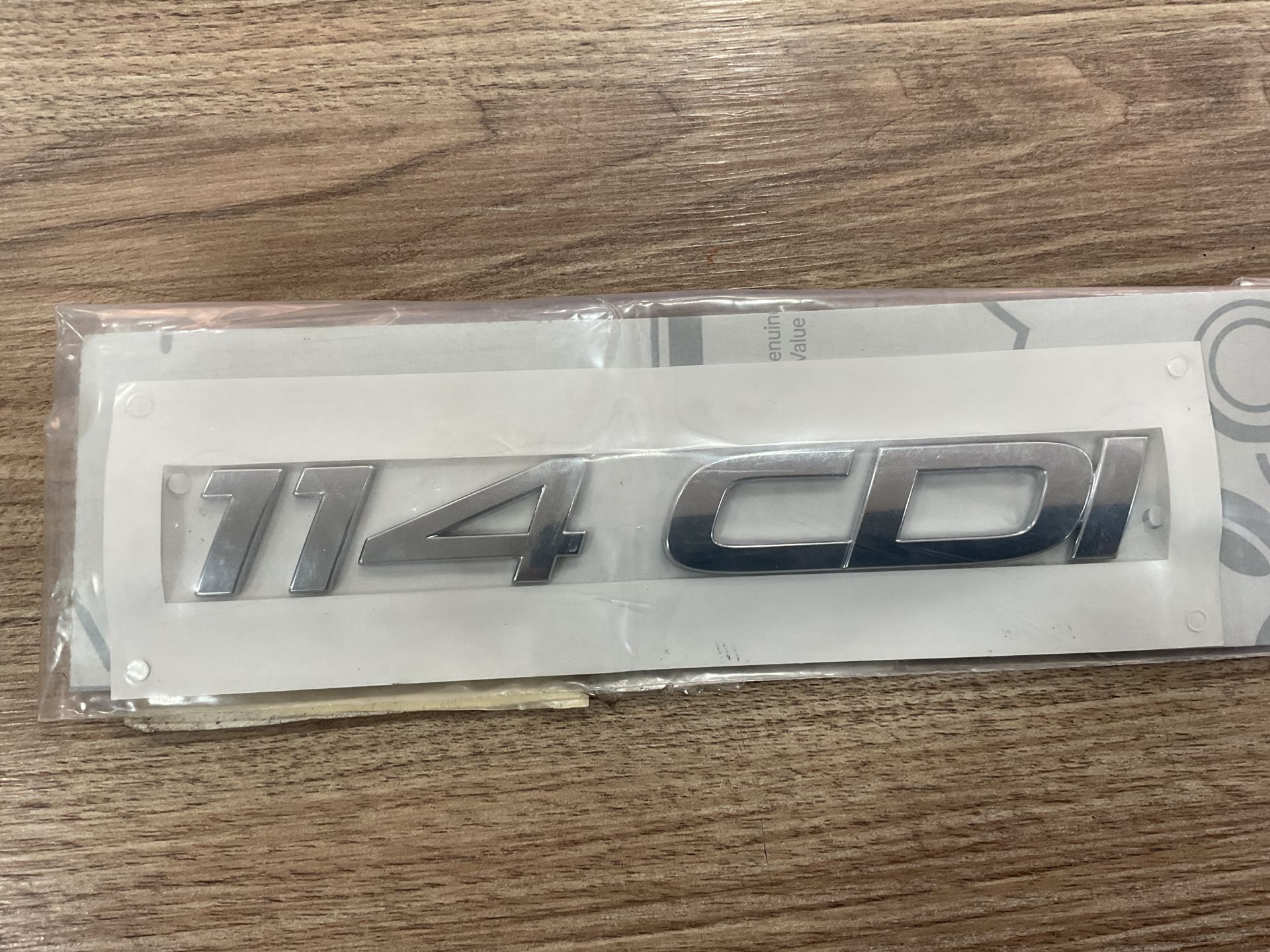 A4478170314 MERCEDES VİTO W447 114 CDİ BAGAJ YAZISI SIFIR ORJİNAL