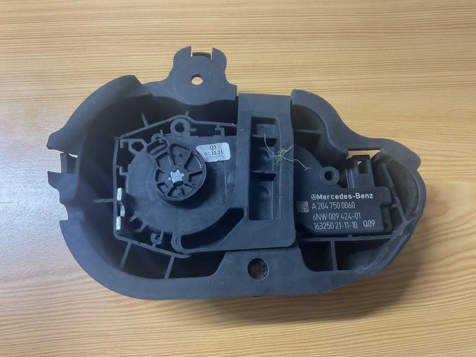A2047500060 MERCEDES W204 KAPI KİLİT MOTORU ÇIKMA ORJİNAL