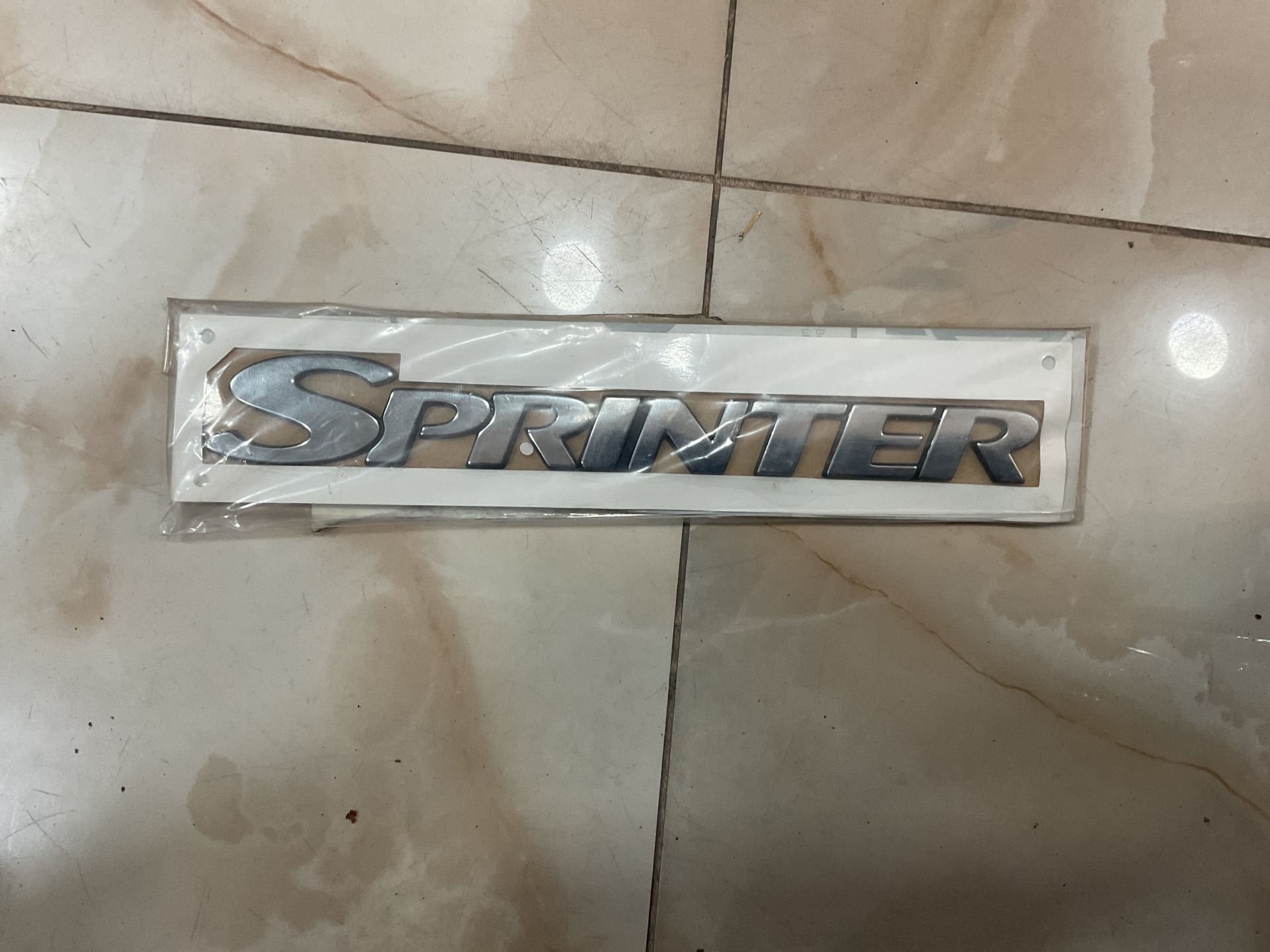 A9068172314 MERCEDES SPRİNTER W900 W901 W902 W903 W904 W906 BAGAJ YAZISI SIFIR ORJİNAL