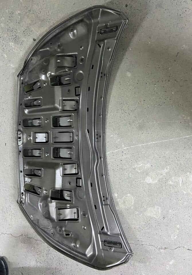 MERCEDES W447 MOTOR KAPUTU ÇIKMA ORJİNAL