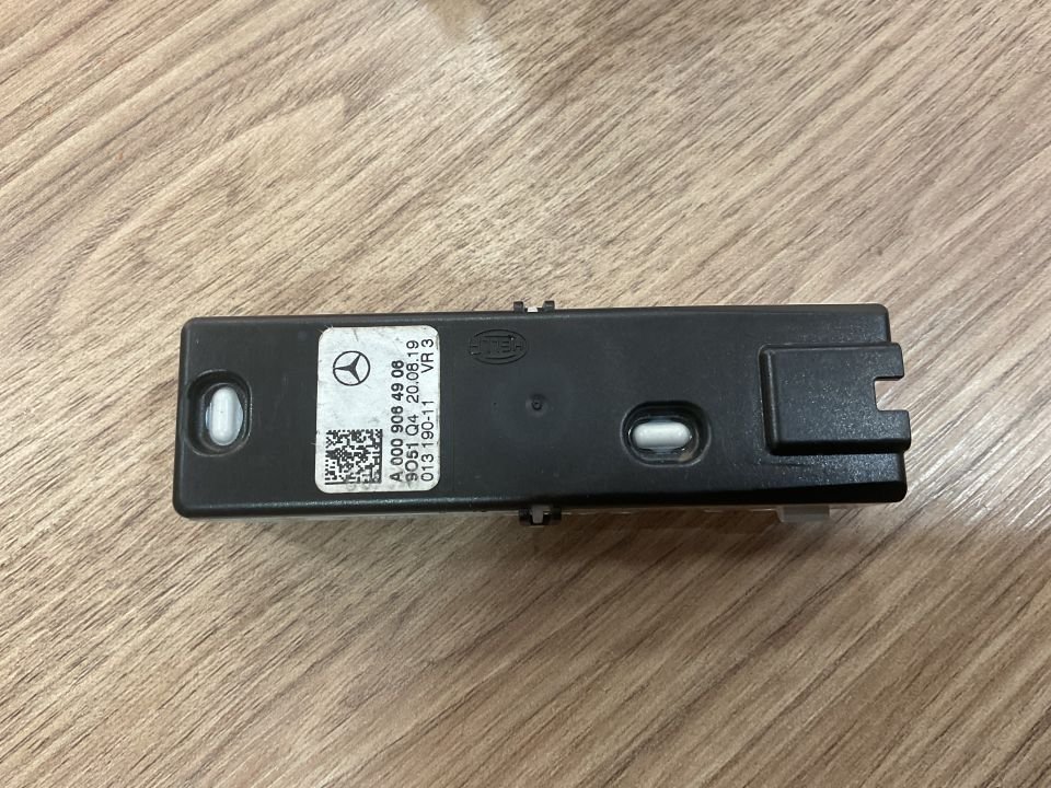 A0009064906 MERCEDES W118 W167 W177 W243 W247 SOL İÇ OKUMA LAMBASI ÇIKMA ORJİNAL